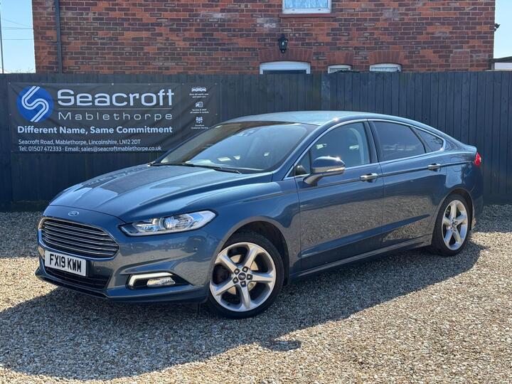 Ford Mondeo 2.0 TDCi Titanium Edition Powershift Euro 6 (s/s) 5dr