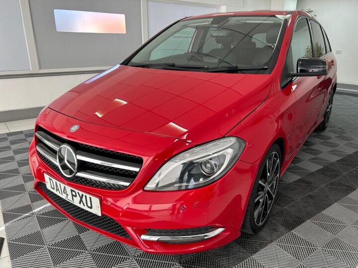 Mercedes-Benz B-CLASS 1.8 B200 CDI Sport 7G-DCT Euro 5 (s/s) 5dr Mercedes-Benz B-CLASS 1.8 B200 CDI Sport 7G-DCT Euro 5 (s/s) 5dr