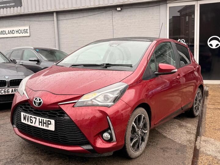 Toyota Yaris 1.5 VVT-i Design Euro 6 5dr