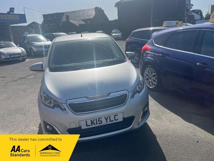 Peugeot 108 1.2 VTi PureTech Allure Euro 5 5dr