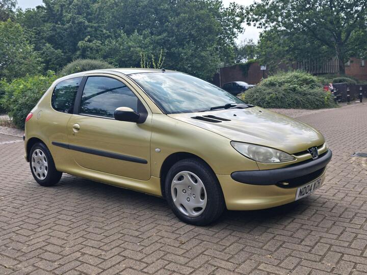 Peugeot 206 1.4 8v S 3dr (a/c)