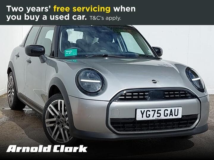 MINI Cooper 1.5C Classic Steptronic Euro 6 (s/s) 5dr