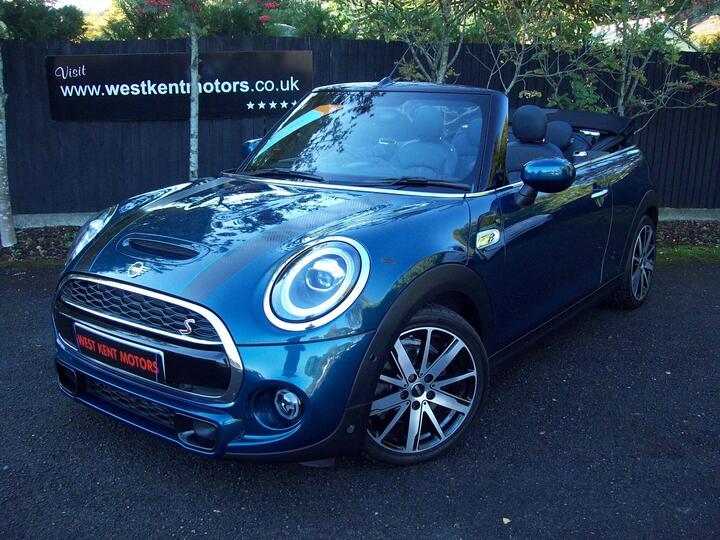 MINI Convertible 2.0 Cooper S Sidewalk Edition Steptronic Euro 6 (s/s) 2dr