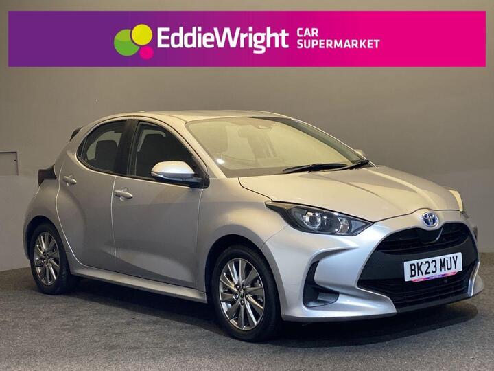 Toyota YARIS 1.5 VVT-h Icon E-CVT Euro 6 (s/s) 5dr