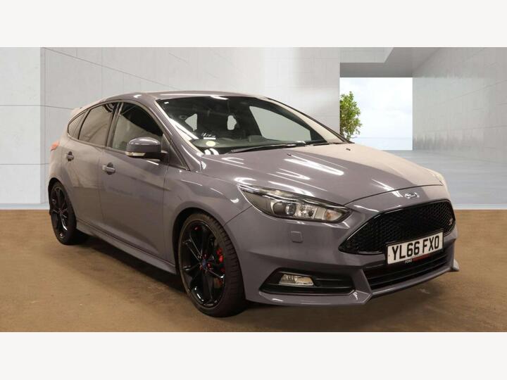 Ford FOCUS 2.0T EcoBoost ST-3 Euro 6 (s/s) 5dr