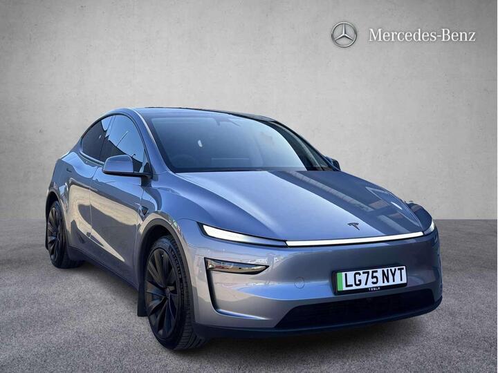 Tesla Model Y 84.7kWh (Dual Motor) Long Range Auto 4WDE 5dr