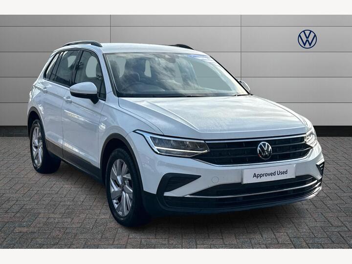 Volkswagen Tiguan 1.5 TSI Life Euro 6 (s/s) 5dr