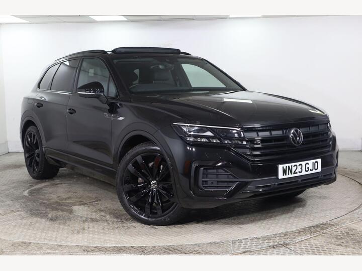 Volkswagen Touareg 3.0 TDI V6 Black Edition Tiptronic 4Motion Euro 6 (s/s) 5dr