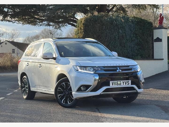 Mitsubishi Outlander 2.0h 12kWh GX5h CVT 4WD Euro 6 (s/s) 5dr