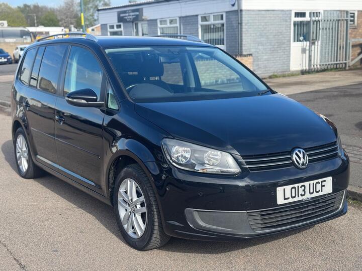 Volkswagen Touran 1.6 TDI BlueMotion Tech SE DSG Euro 5 (s/s) 5dr