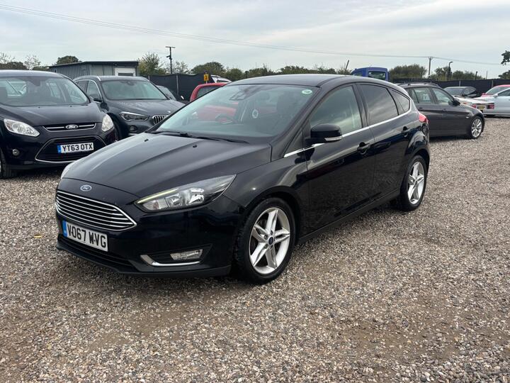 Ford Focus 1.0T EcoBoost Titanium Euro 6 (s/s) 5dr