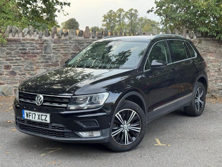 Volkswagen Tiguan 2.0 TDI BlueMotion Tech SE Navigation DSG 4Motion Euro 6 (s/s) 5dr
