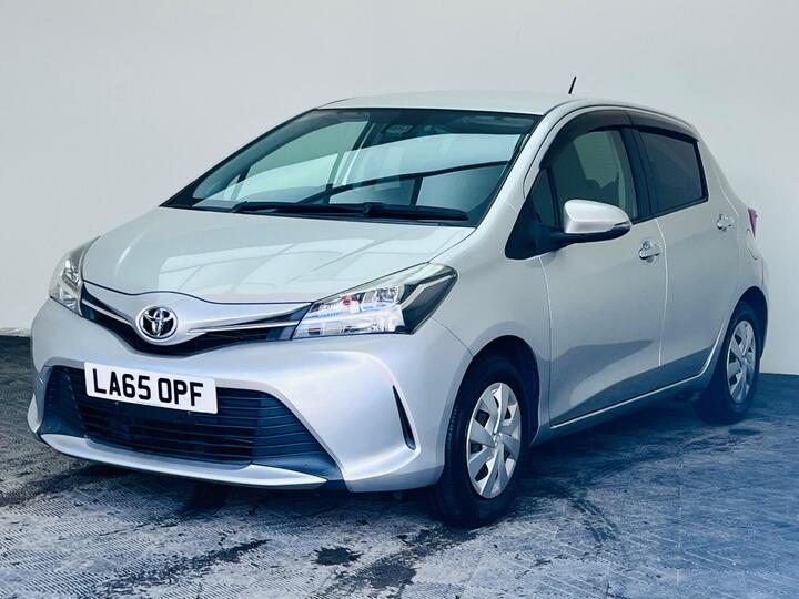 Toyota Yaris 1.33 Dual VVT-i Icon Multidrive S Euro 5 5dr