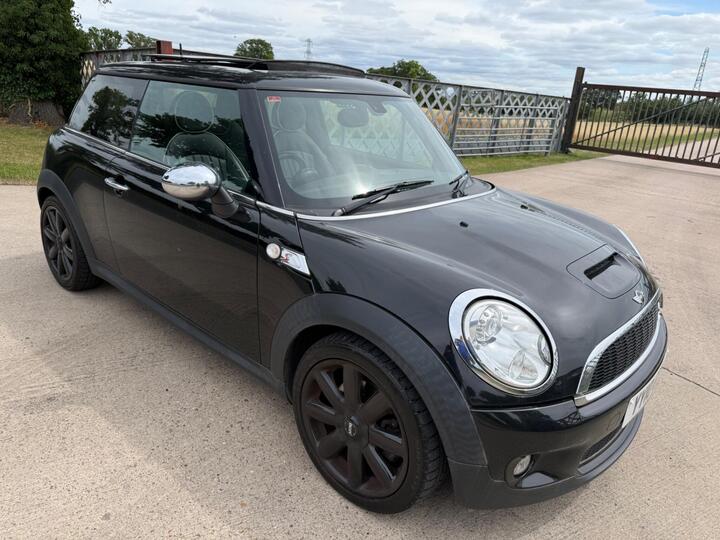 MINI Hatch 1.6 Cooper S Euro 5 3dr