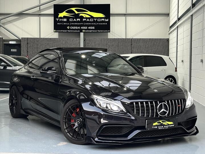Mercedes-Benz C Class 4.0 C63 V8 BiTurbo AMG (Premium) SpdS MCT Euro 6 (s/s) 2dr Mercedes-Benz C Class 4.0 C63 V8 BiTurbo AMG (Premium) SpdS MCT Euro 6 (s/s) 2dr
