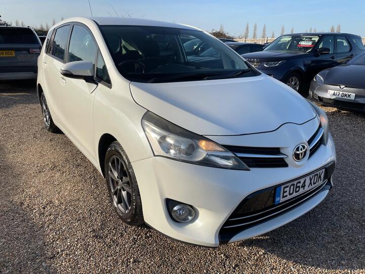 Toyota Verso 2.0 D-4D Icon Euro 5 5dr