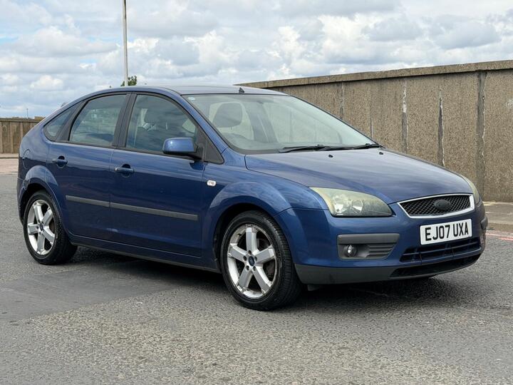 Ford Focus 1.8 Sport 5dr