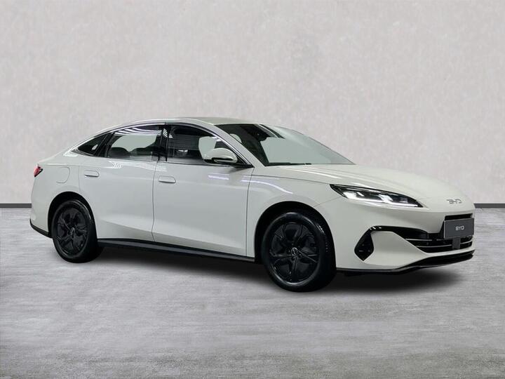 BYD SEAL 6 1.5 10kWh Boost CVT Auto Euro 6 (s/s) 4dr