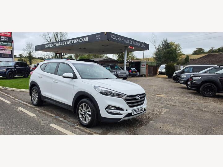Hyundai TUCSON 1.7 CRDi Blue Drive SE Nav Euro 6 (s/s) 5dr