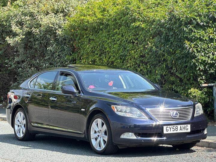 Lexus LS 5.0 600h V8 L CVT 4WD Euro 5 (s/s) 4dr