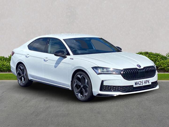 Skoda Superb 1.5 TSI E-TEC MHEV SportLine DSG Euro 6 (s/s) 5dr Skoda Superb 1.5 TSI E-TEC MHEV SportLine DSG Euro 6 (s/s) 5dr