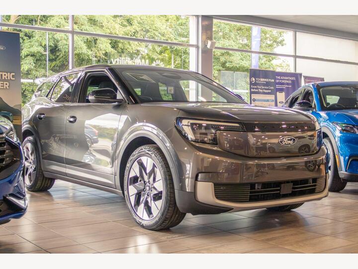 Ford Explorer Standard Range 58kWh Premium Auto 5dr