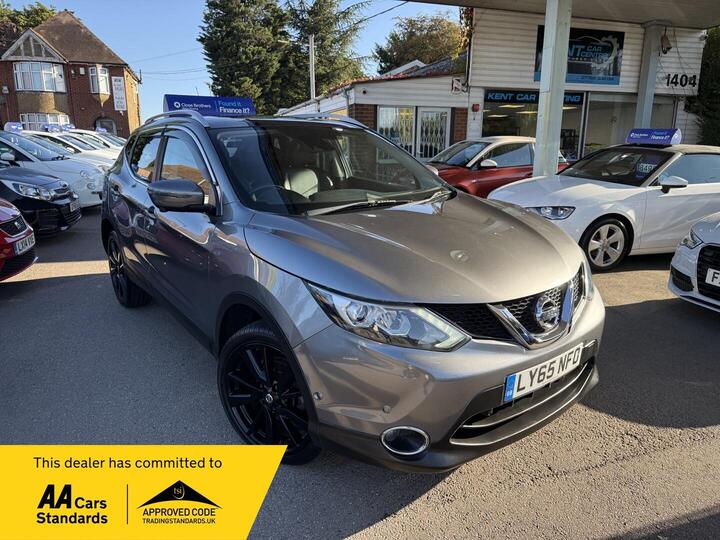 Nissan Qashqai 1.6 DCi Tekna 4WD Euro 6 (s/s) 5dr