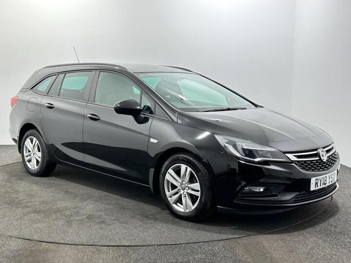 Vauxhall Astra 1.6 CDTi BlueInjection Design Sports Tourer Euro 6 (s/s) 5dr Vauxhall Astra 1.6 CDTi BlueInjection Design Sports Tourer Euro 6 (s/s) 5dr