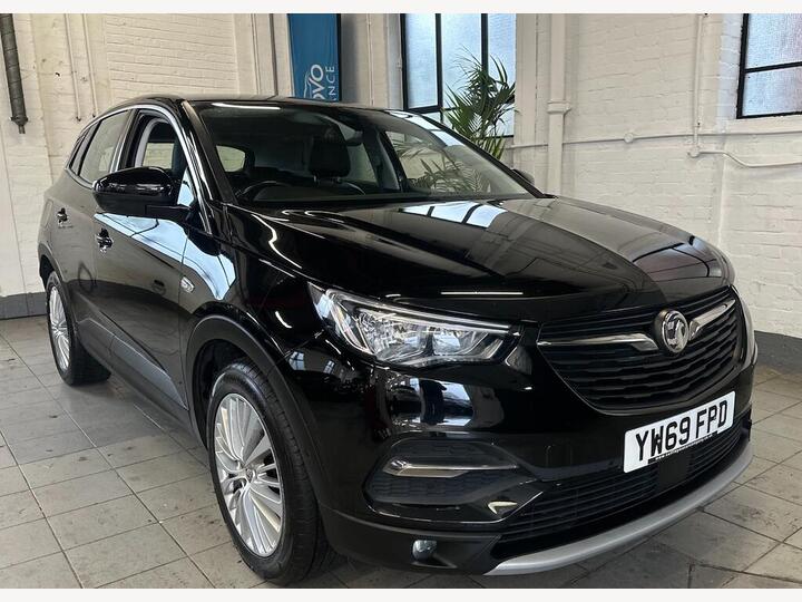 Vauxhall Grandland X 1.2 Turbo Business Edition Nav Euro 6 (s/s) 5dr