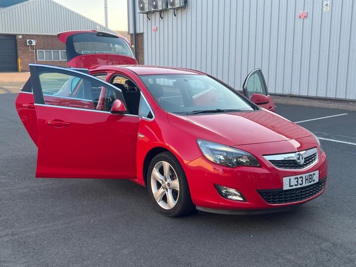Vauxhall Astra 1.6 16v SRi Auto Euro 5 5dr