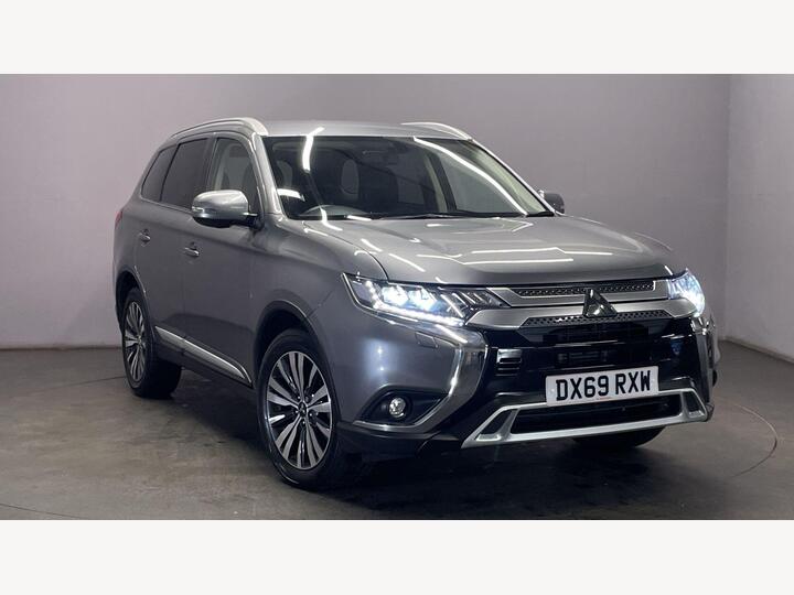 Mitsubishi OUTLANDER 2.0 MIVEC Exceed CVT 4WD Euro 6 (s/s) 5dr