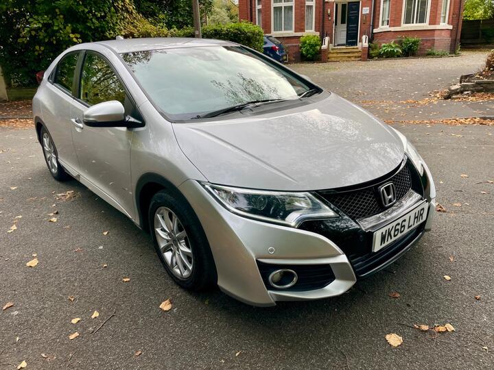 Honda Civic 1.6 I-DTEC SE Plus Euro 5 (s/s) 5dr Honda Civic 1.6 I-DTEC SE Plus Euro 5 (s/s) 5dr