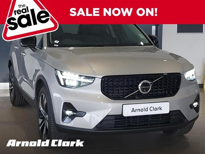 Volvo XC40 2.0 B4 MHEV Ultra Dark DCT Auto Euro 6 (s/s) 5dr