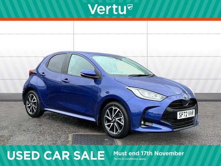 Toyota Yaris 1.5 VVT-h Design E-CVT Euro 6 (s/s) 5dr Toyota Yaris 1.5 VVT-h Design E-CVT Euro 6 (s/s) 5dr