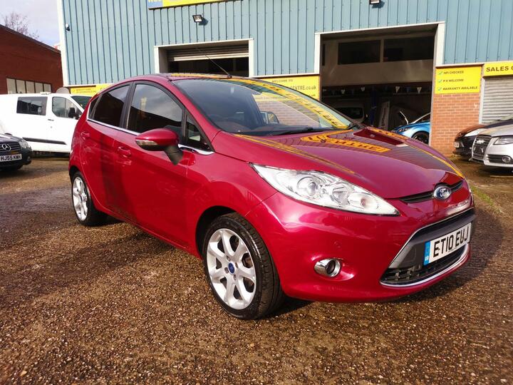 Ford Fiesta 1.4 Titanium 5dr Ford Fiesta 1.4 Titanium 5dr