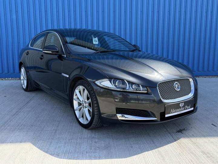 Jaguar XF 3.0d V6 Premium Luxury Auto Euro 5 4dr