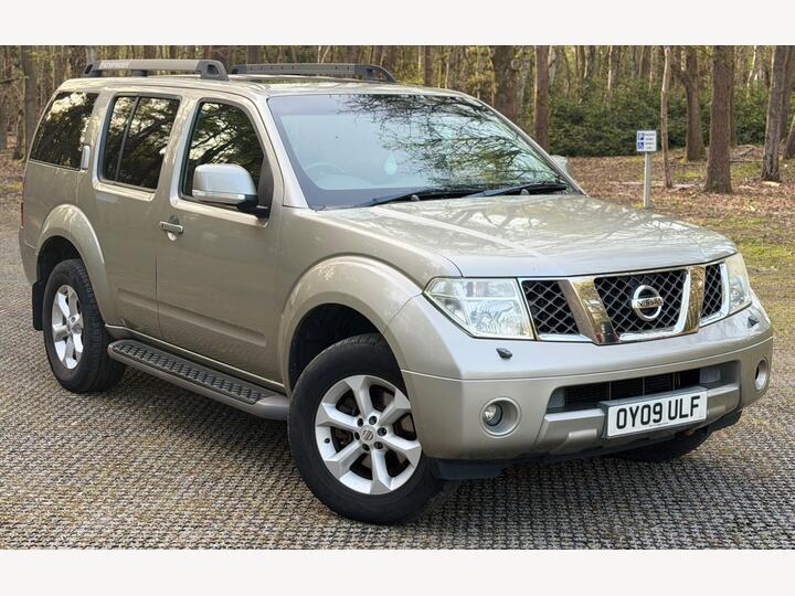 Nissan Pathfinder 2.5 TD Mammoth Sports Adventure 5dr