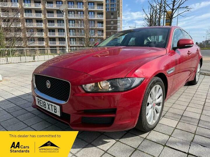 Jaguar XE 2.0d SE Auto Euro 6 (s/s) 4dr