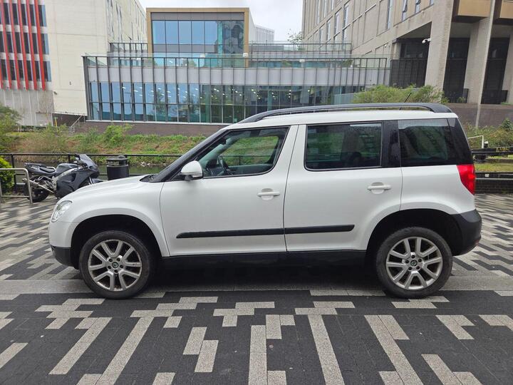 Skoda Yeti 2.0 TDI Elegance DSG 4WD Euro 5 5dr