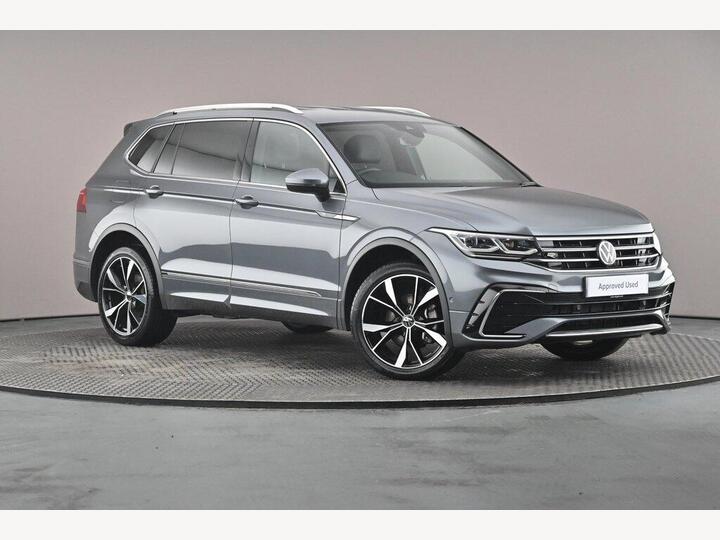 Volkswagen Tiguan Allspace 1.5 TSI R-Line DSG Euro 6 (s/s) 5dr Volkswagen Tiguan Allspace 1.5 TSI R-Line DSG Euro 6 (s/s) 5dr
