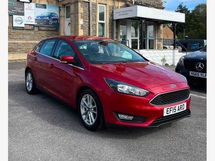 Ford Focus 1.6 Zetec Powershift Euro 6 5dr