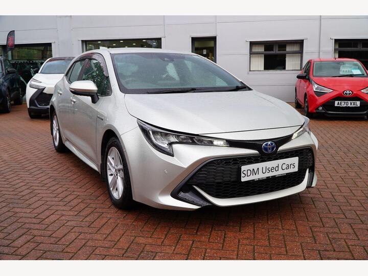 Toyota Corolla 1.8 VVT-h Icon Tech CVT Euro 6 (s/s) 5dr