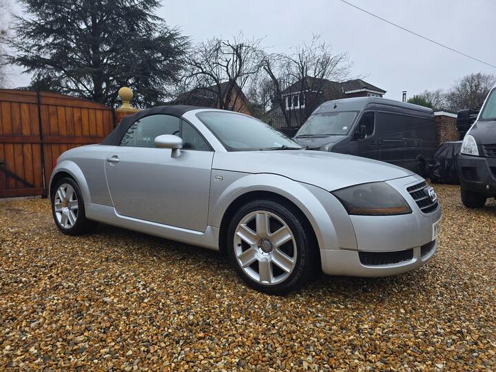 Audi TT 1.8T Roadster 2dr