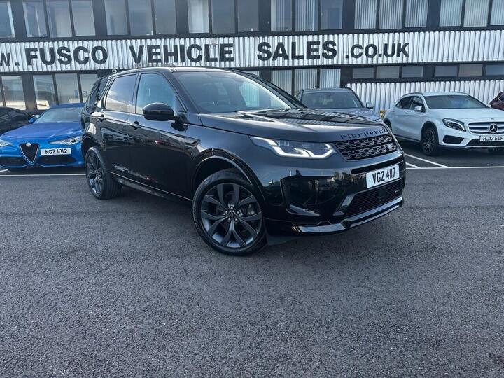 Land Rover DISCOVERY SPORT 1.5 P300e 12.2kWh R-Dynamic SE Auto 4WD Euro 6 (s/s) 5dr Land Rover DISCOVERY SPORT 1.5 P300e 12.2kWh R-Dynamic SE Auto 4WD Euro 6 (s/s) 5dr