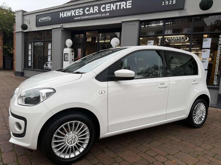Volkswagen UP! 1.0 High Up! Euro 5 5dr Volkswagen UP! 1.0 High Up! Euro 5 5dr