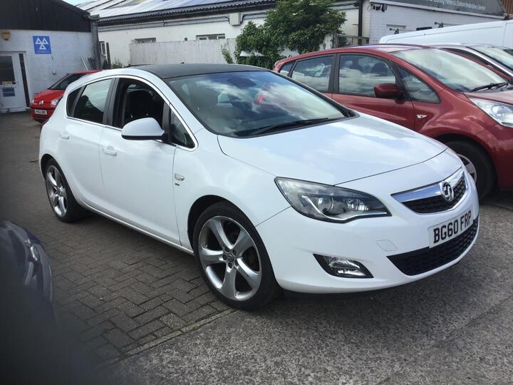 Vauxhall Astra 1.4T 16v SRi Euro 5 5dr