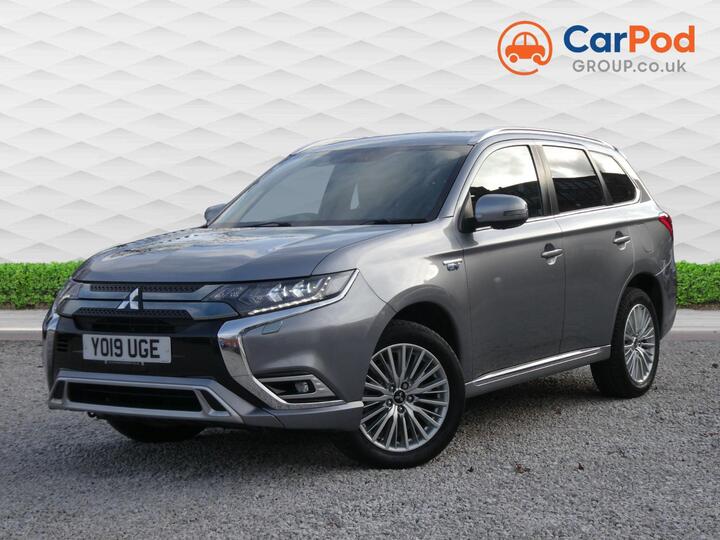 Mitsubishi Outlander 2.4h TwinMotor 13.8kWh 4h CVT 4WD Euro 6 (s/s) 5dr