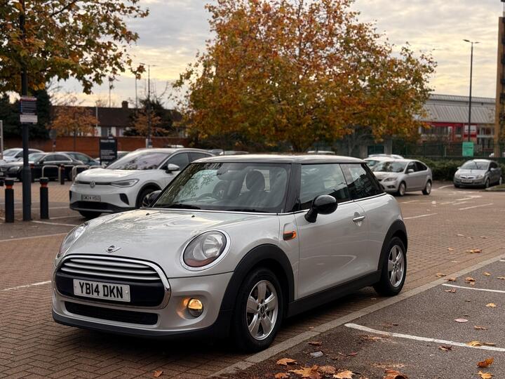 MINI Hatch 1.5 Cooper Euro 6 (s/s) 3dr