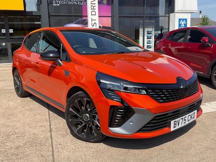 Renault Clio 1.6 E-TECH Esprit Alpine Auto Euro 6 (s/s) 5dr Renault Clio 1.6 E-TECH Esprit Alpine Auto Euro 6 (s/s) 5dr