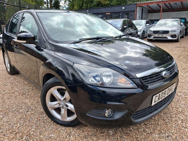 Ford Focus 1.6 Zetec 5dr
